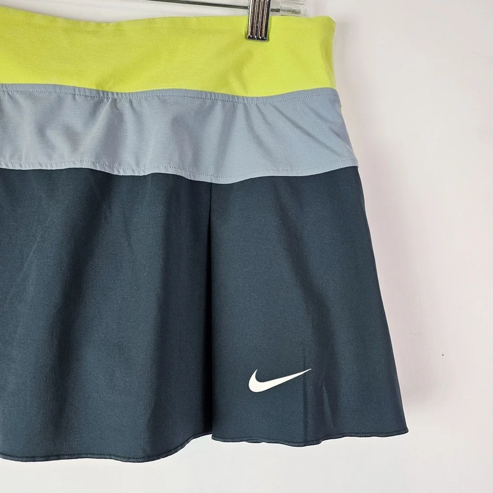 Nike Skort Skirt Womens Size M Dri-Fit Tennis Athletic Neon Yellow Gray Active